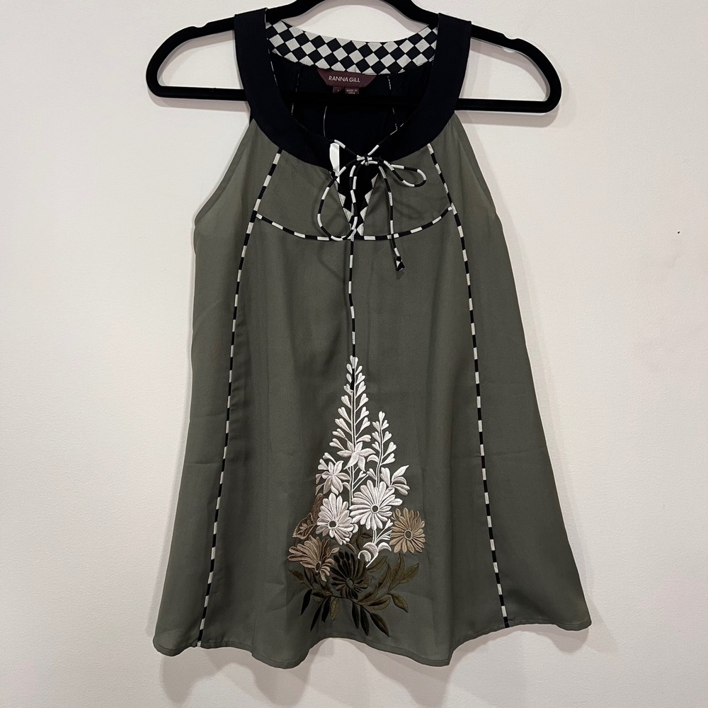 NWT‎ Ranna Gill Anthropologie Moss Green Floral Embroidered Halter Top Moss M A5